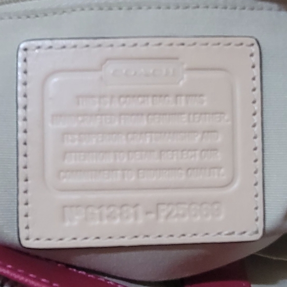 Coach purse - Picture 2 of 3